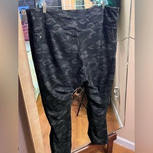 Super comfy fave brand of stretch pants pockets on both sides